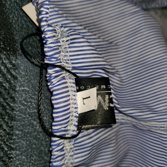 Dress - Picture 4 of 7